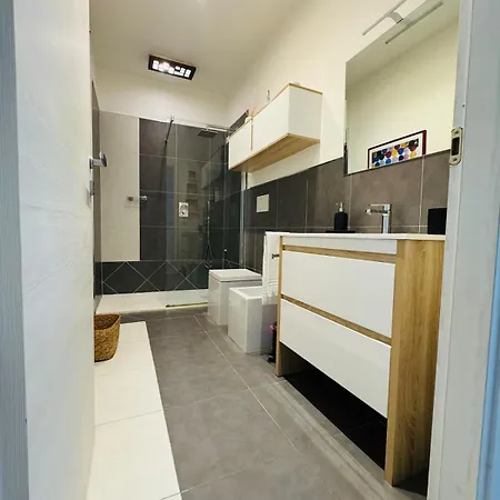 Appartamento Yema Via Di Mezzo, Lucca, Italy Lucca